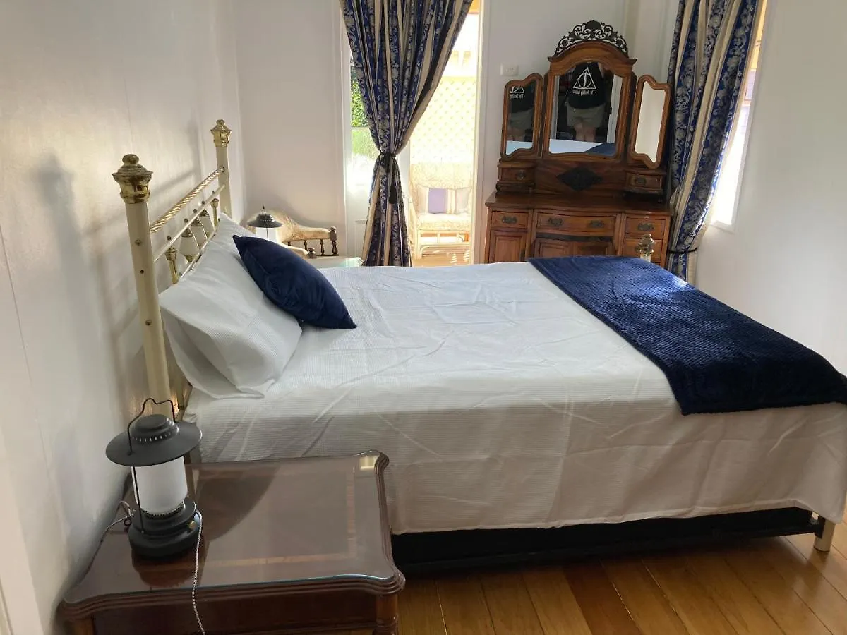 The Old Station Masters House Qld Bed & Breakfast Maryborough